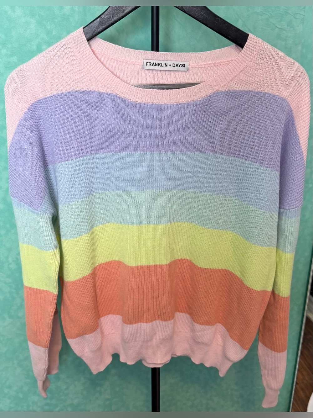 ✨🦄Franklin + Daysi Pastel Rainbow Stripe Crewneck Sweater